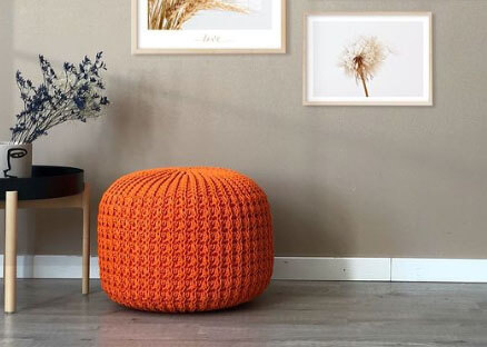A-Knitted-Pouf